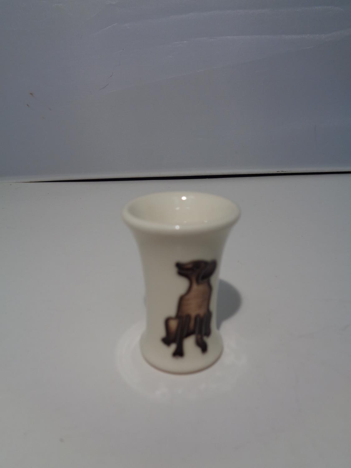 A MOORCROFT CHOCOLATE LABRADOR VASE 2 INCHES TALL - Image 3 of 8