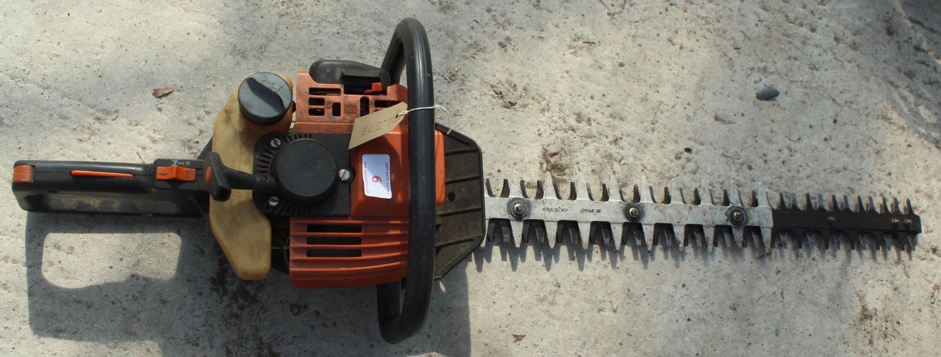 STIHL PETROL HEDGE CUTTER NO VAT