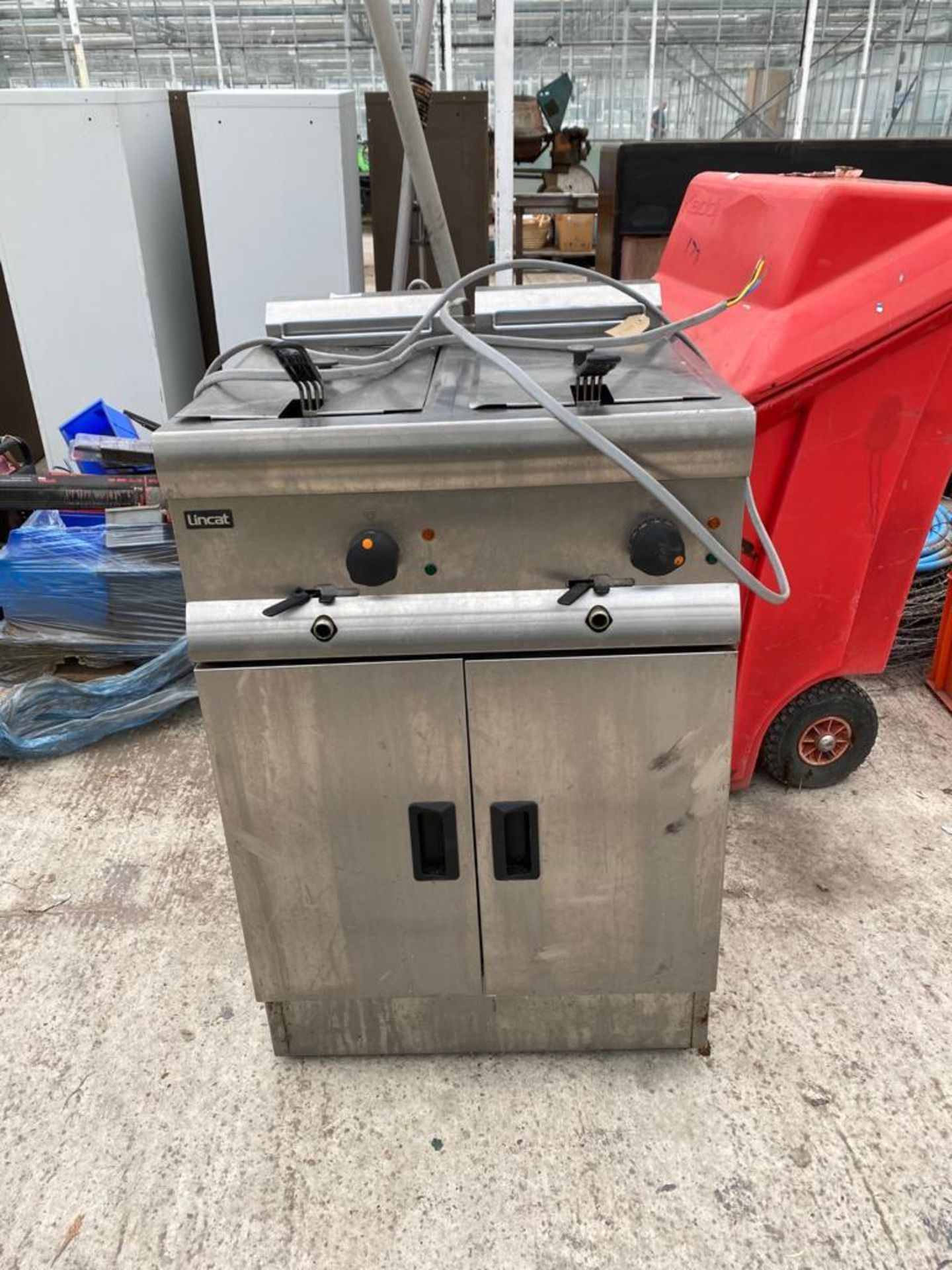 STAINLESS STEEL DEEP FAT FRYER NO VAT