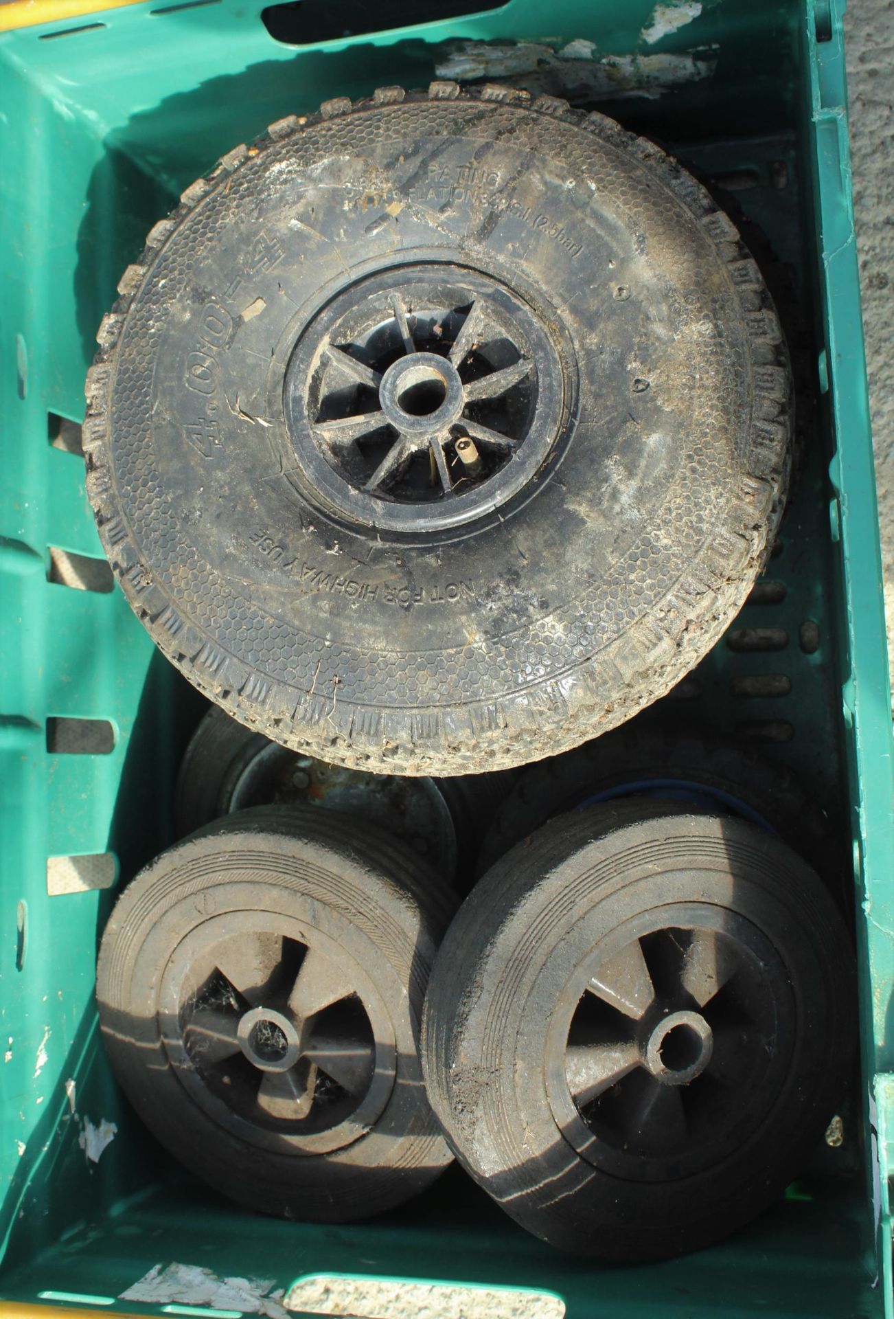 BOX OF WHEELS NO VAT