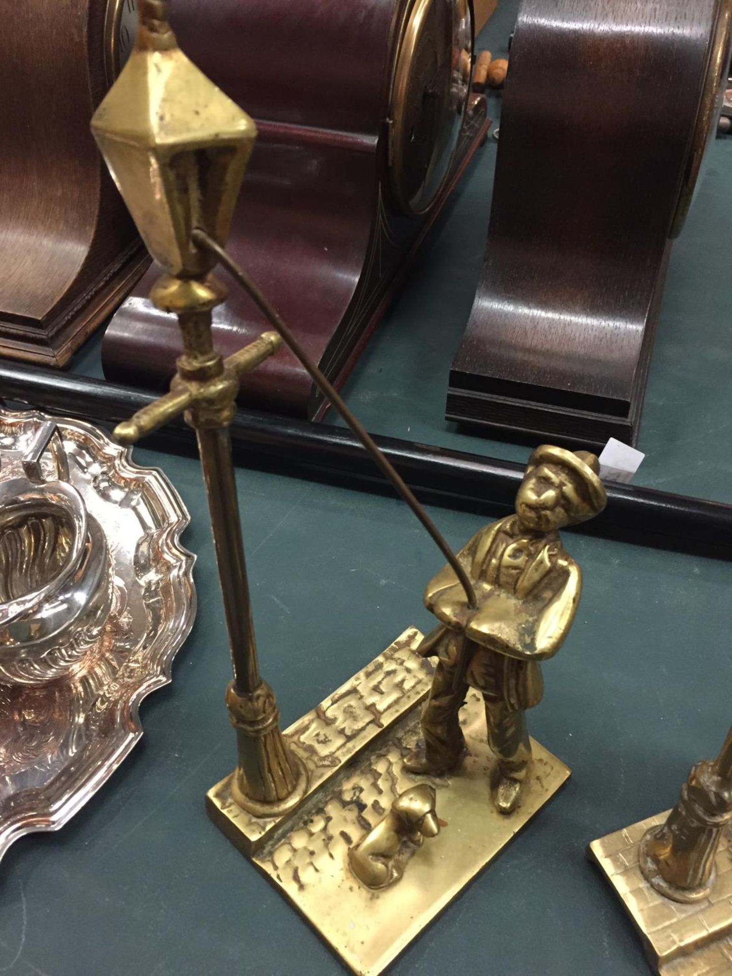 TWO BRASS FIGURES OF STREETLAMP LIGHTERS WITH DOGS - Image 3 of 3