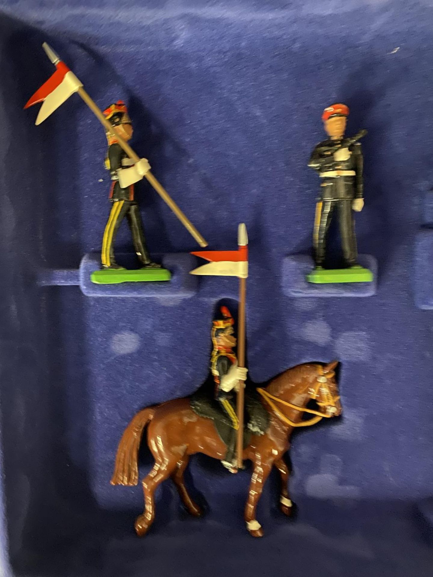 A BOXED BRITIANS THE 9TH/12TH LANCERS TEN PIECE MODEL SOLDIER SET - NUMBER 5392 - LIMITED EDITION - Image 3 of 6