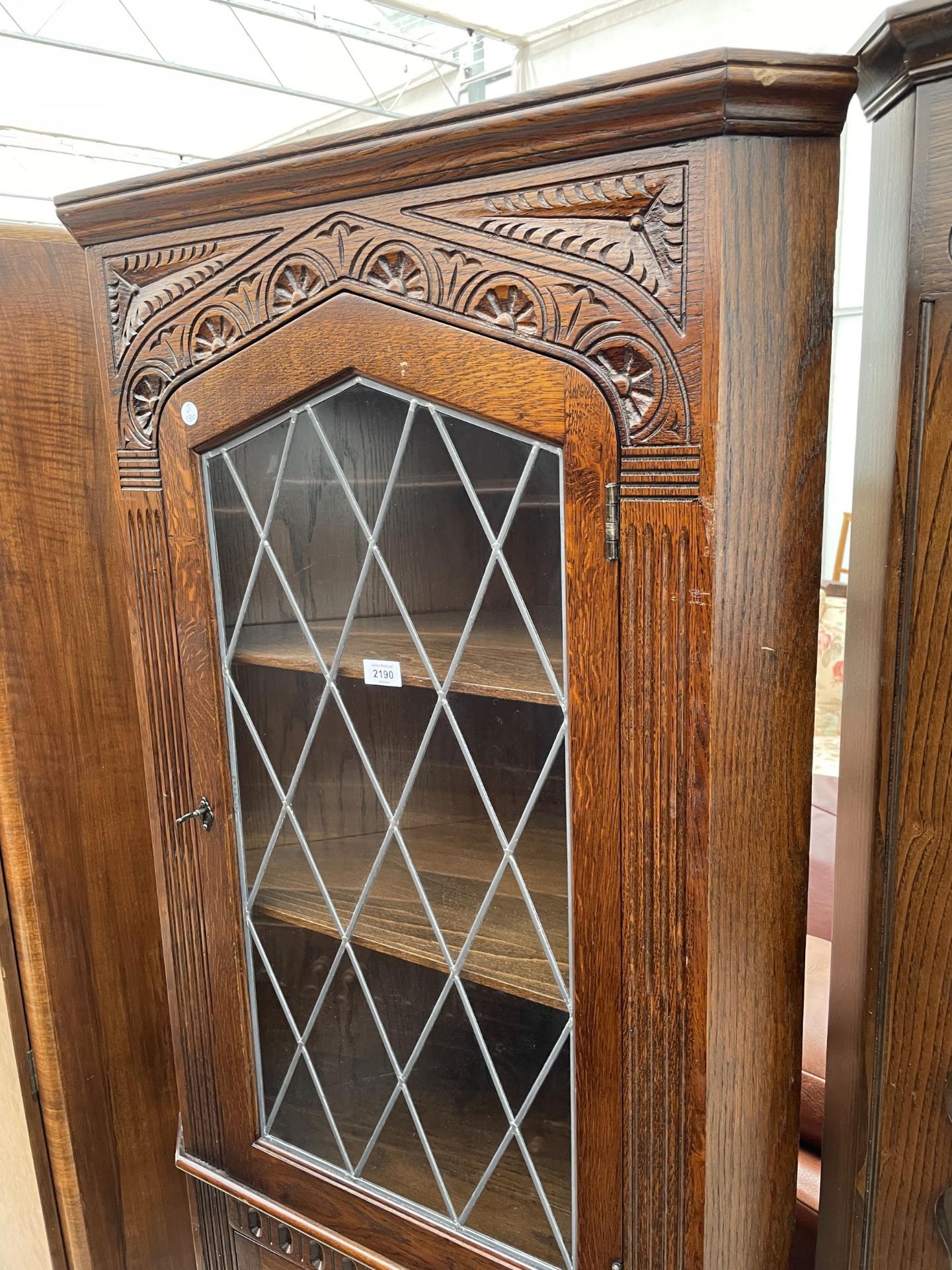 AN OAK OLD CHARM STYLE CORNER CABINET - Image 2 of 3