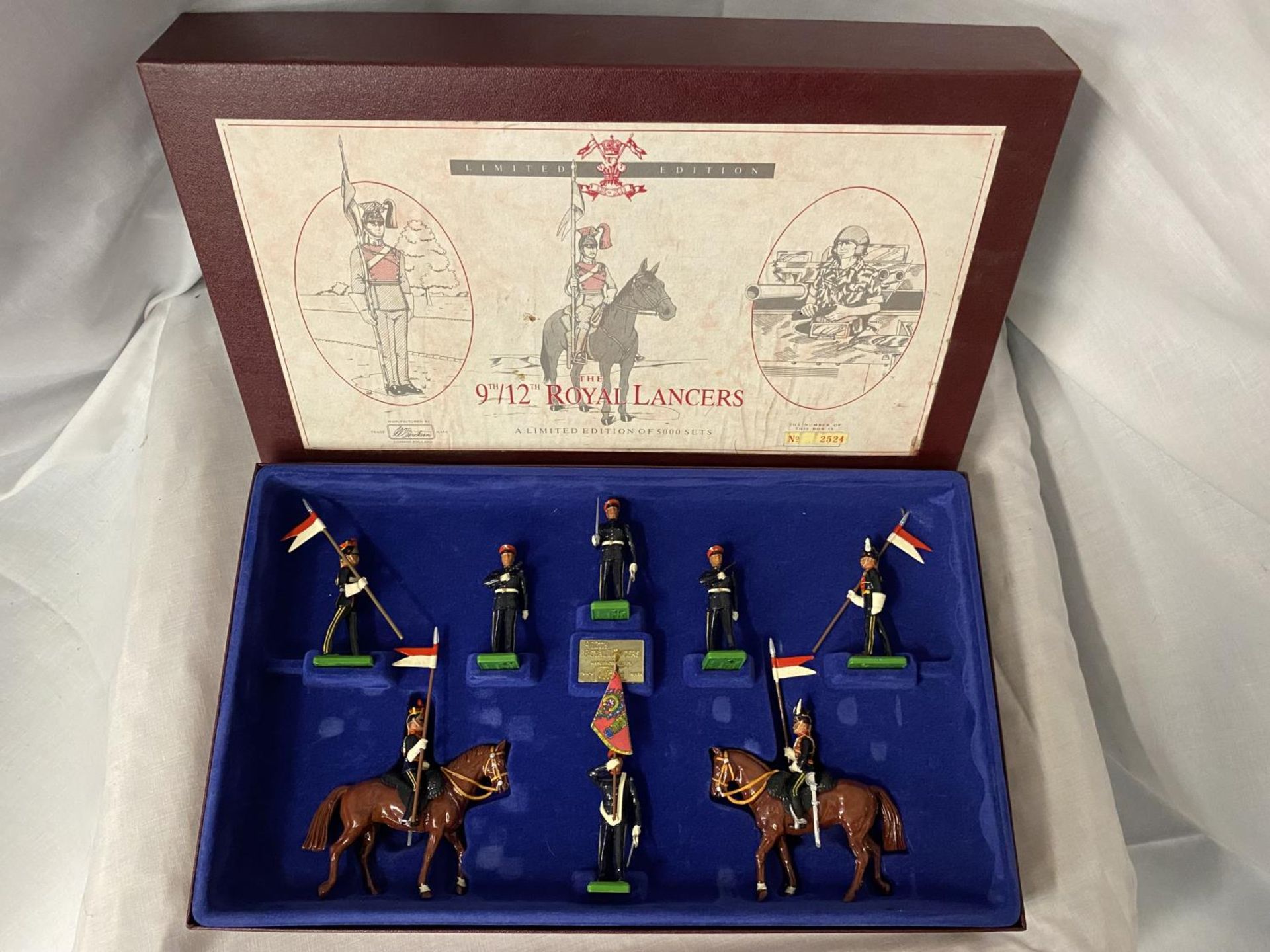 A BOXED BRITIANS THE 9TH/12TH LANCERS TEN PIECE MODEL SOLDIER SET - NUMBER 5392 - LIMITED EDITION