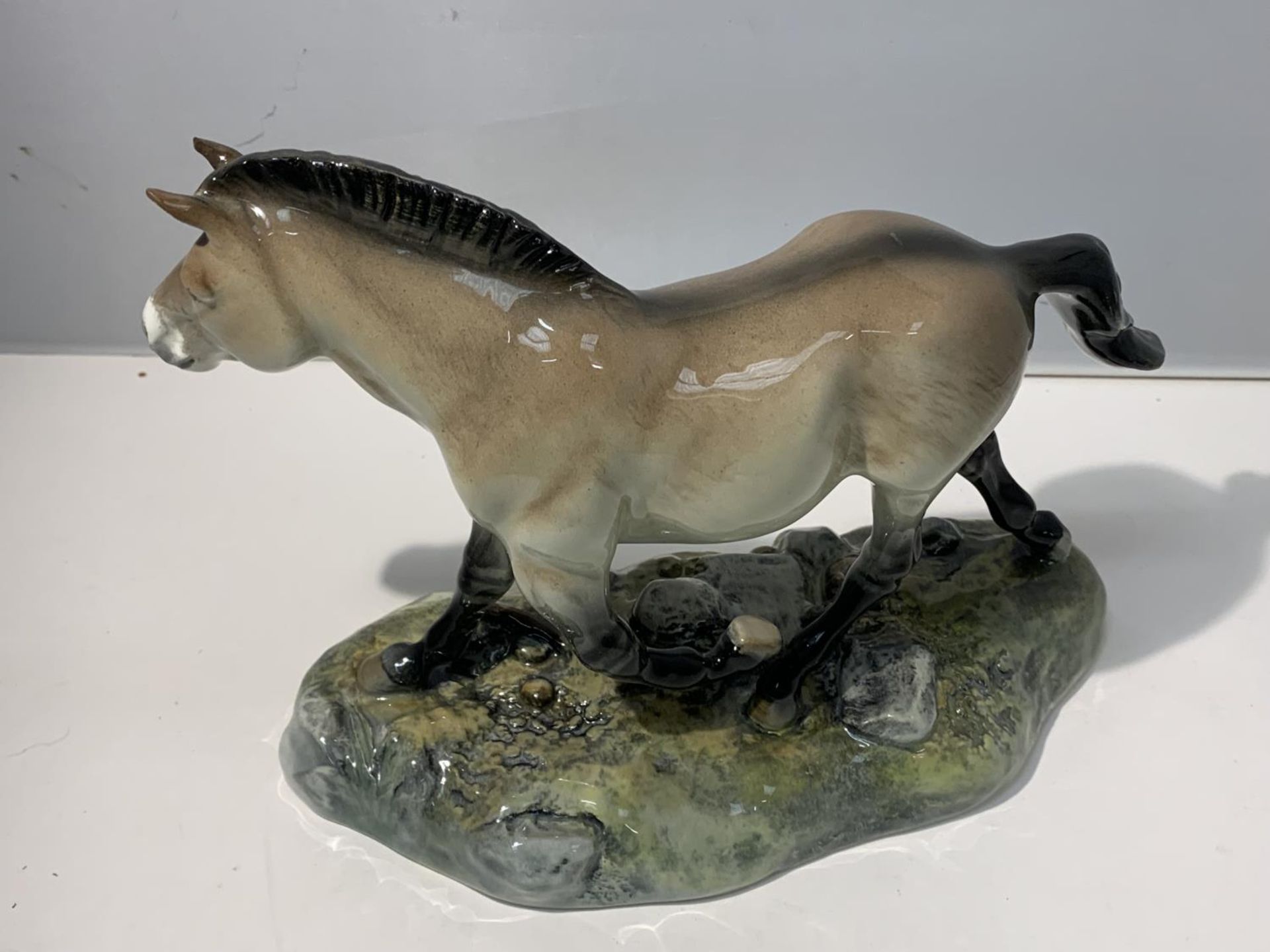 A BOXED BESWICK LIMITED EDITION PRZEWALSKIS WILD HORSE 526/1000 - Image 3 of 4