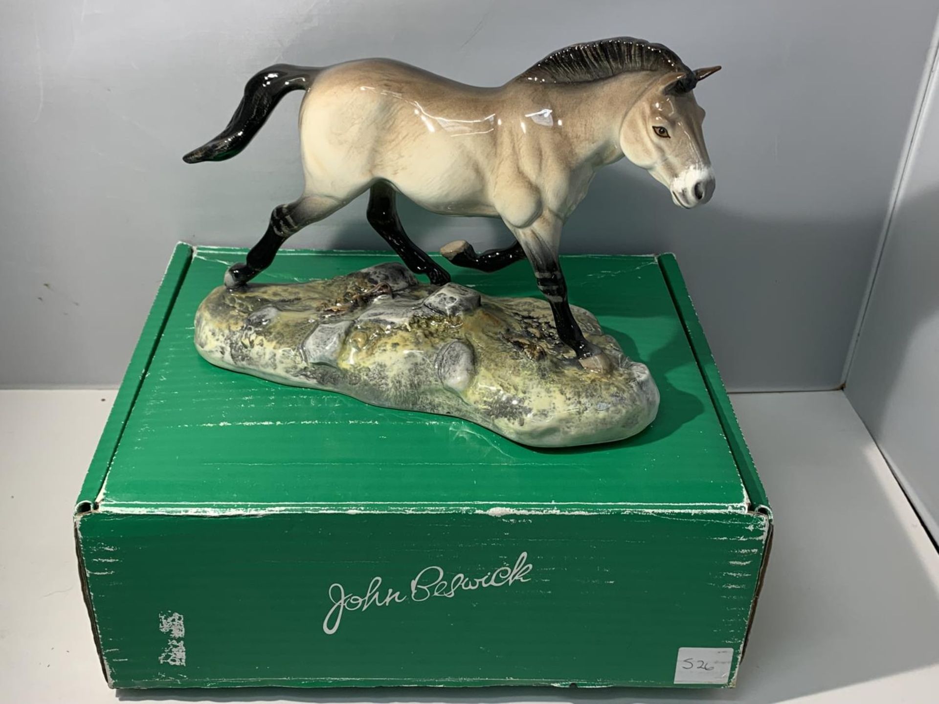 A BOXED BESWICK LIMITED EDITION PRZEWALSKIS WILD HORSE 526/1000