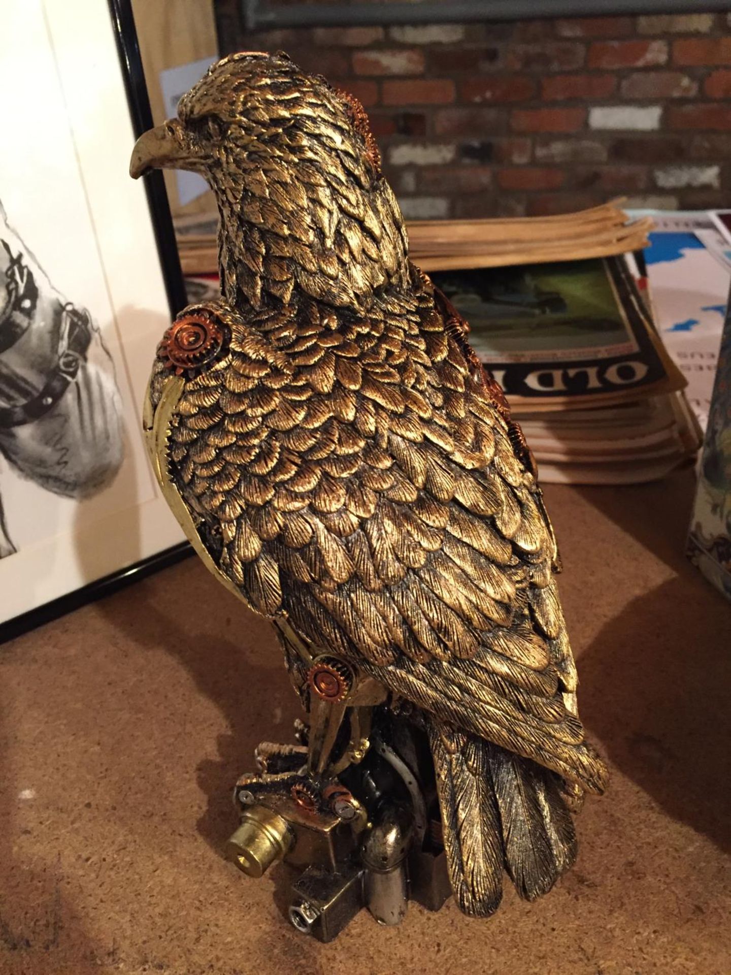A STEAM PUNK STYLE EAGLE - Image 3 of 3