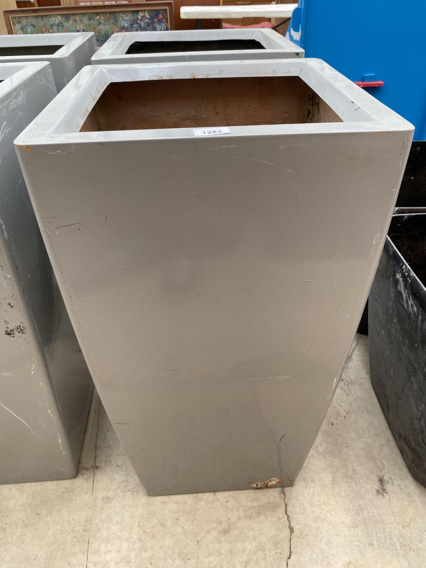 A PAIR OF TALL SQUARE FIBRE GLASS PLANTERS (H:80CM) - Image 3 of 3