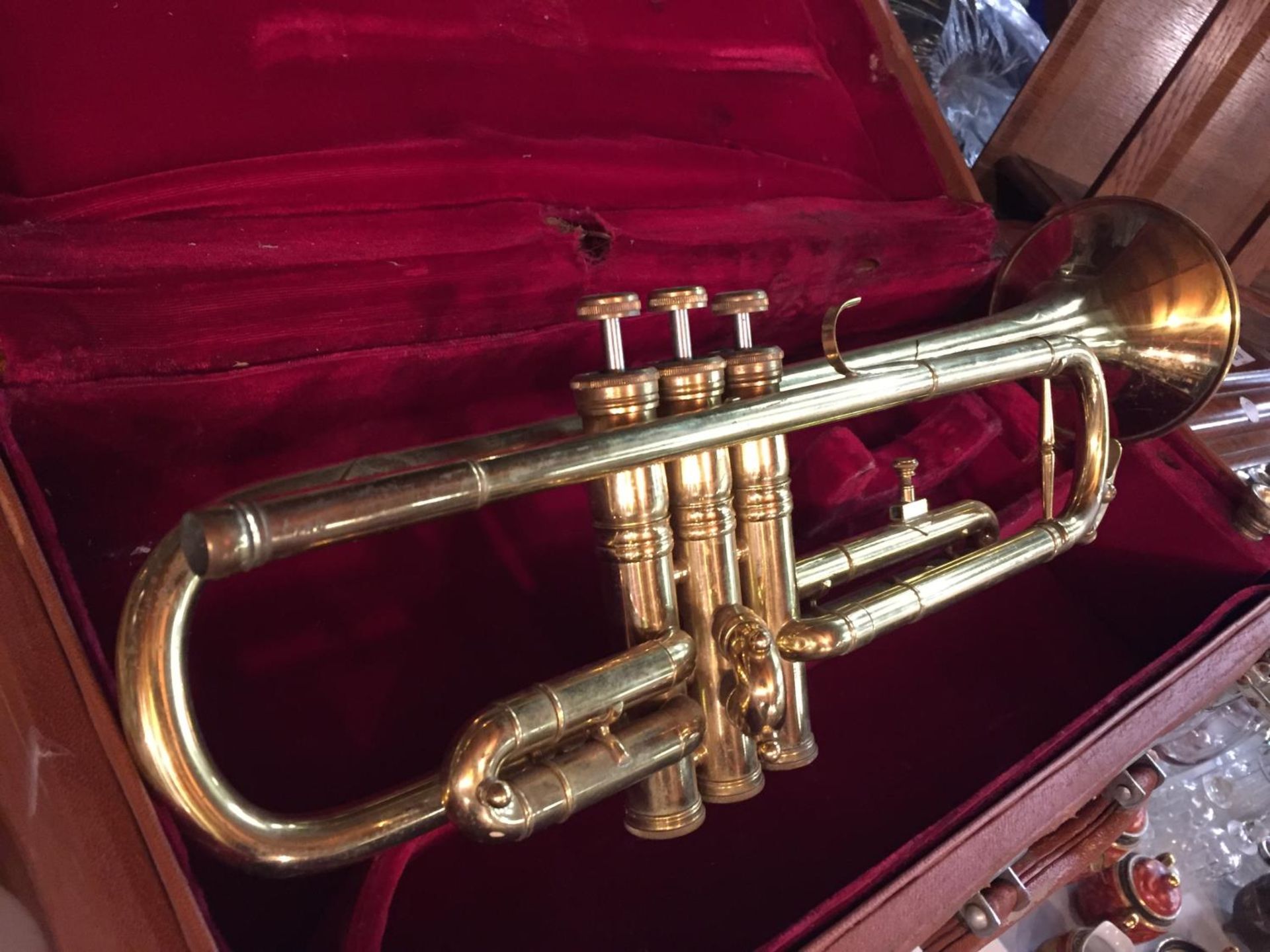 A BRASS TRUMPET WITH CARRYING CASE - Image 3 of 3