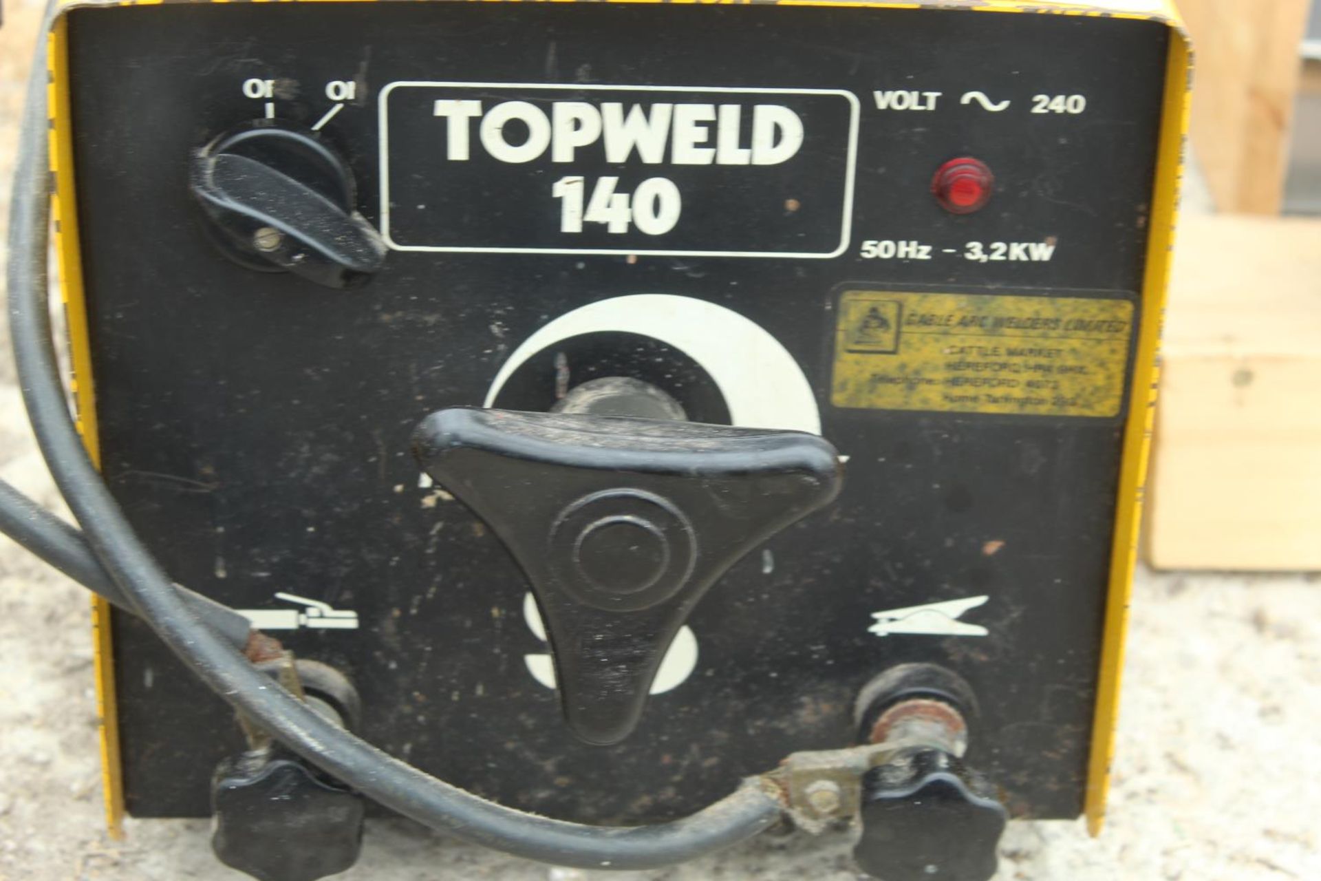 TOPWELD LTD 140 WELDER NO VAT - Image 2 of 2