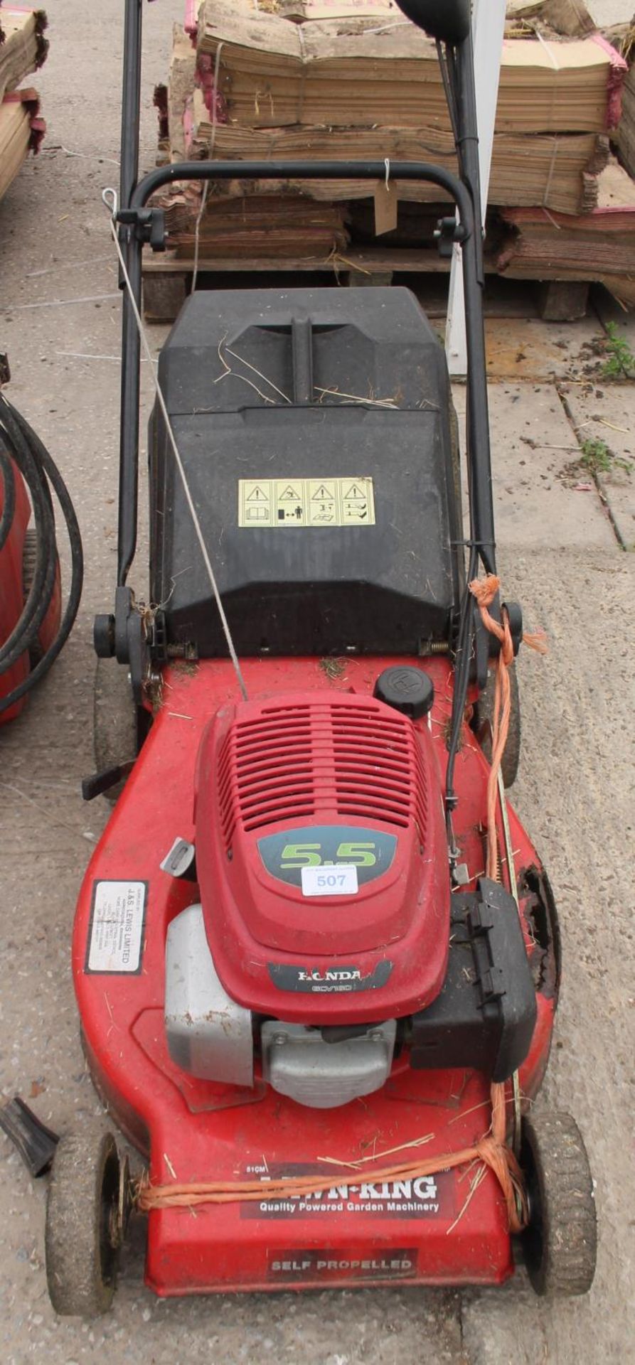 A PETROL LAWN KING MOWER WITH HONDA ENGINE AND GRASS BOX ENGINE 100 %+VAT