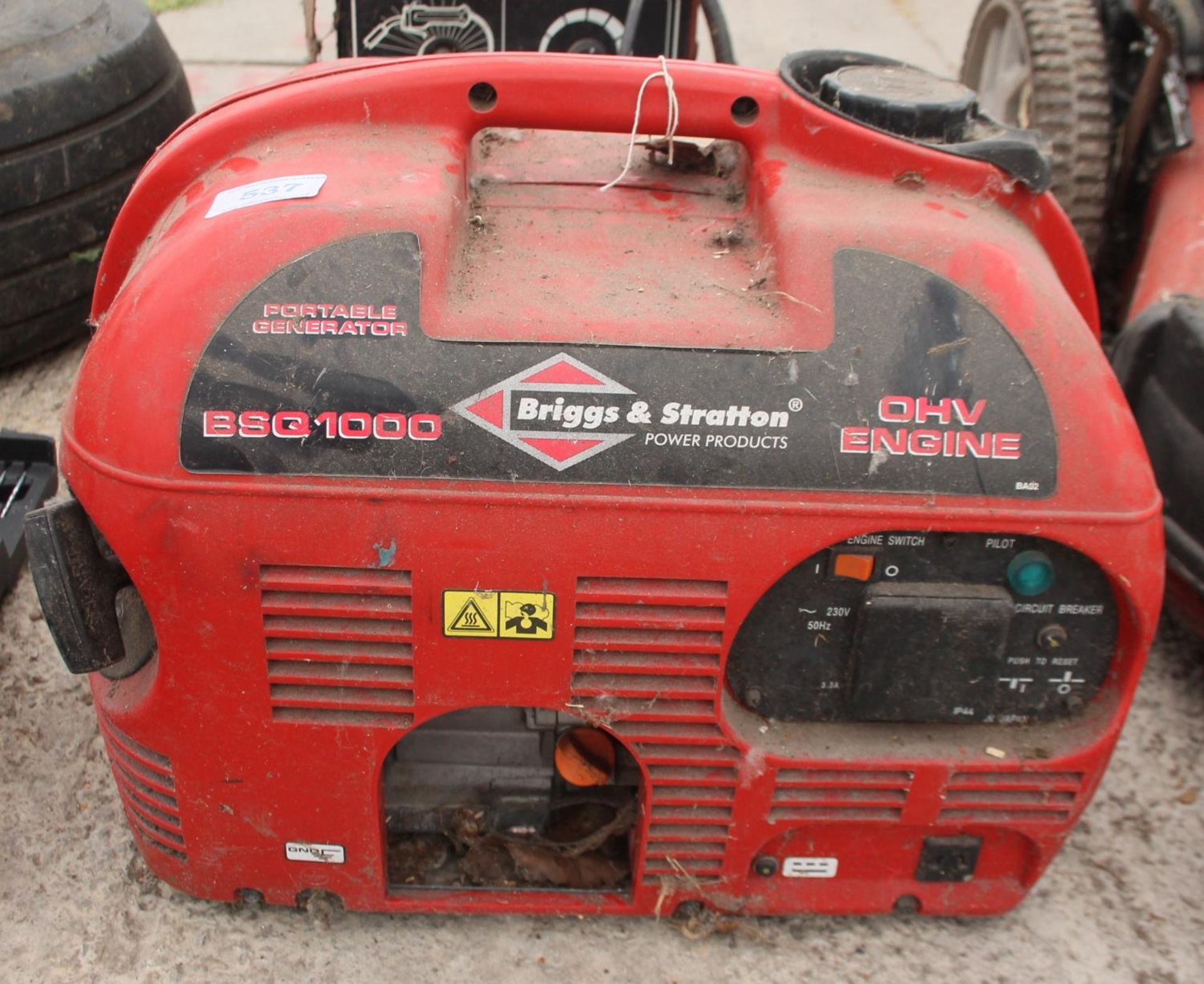 A BRIGGS AND STRATTON GENERATOR AND A CEBORA WELDER - Image 2 of 3