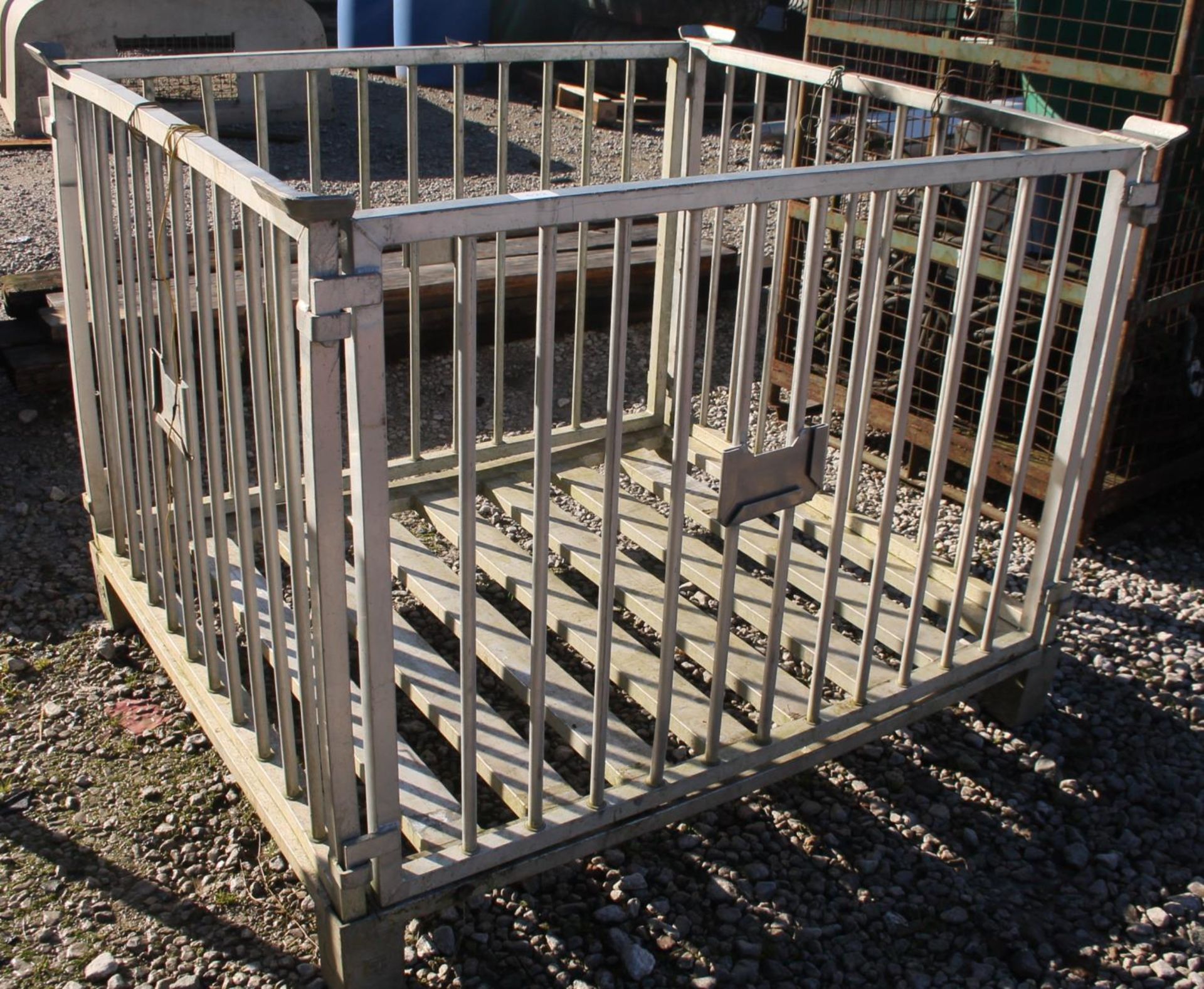 PALLET CRADLE + VAT