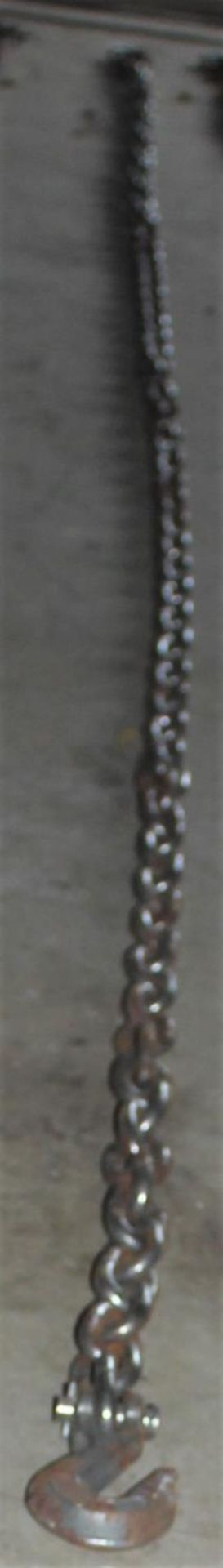 A CHAIN 14'6"IN LENGTH