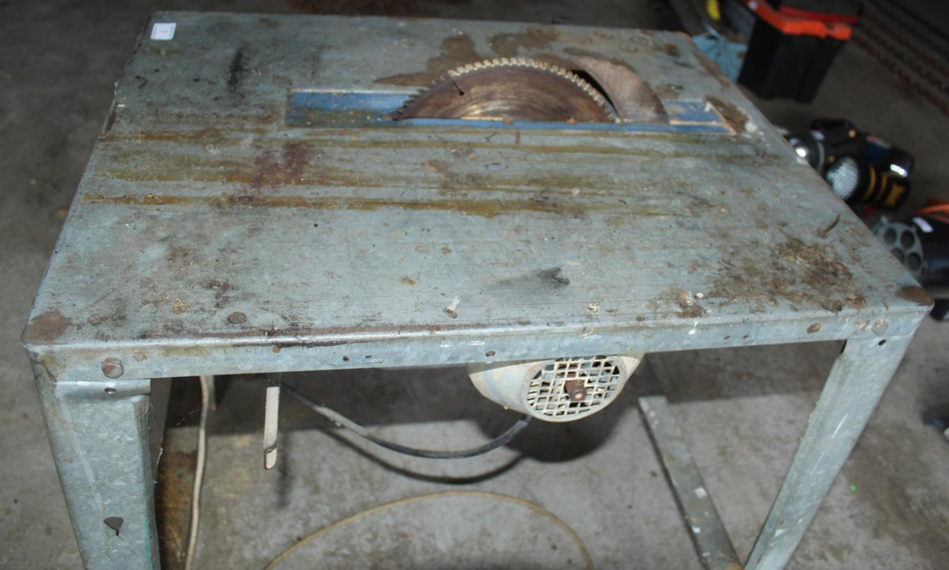 A TABLE SAW - Image 2 of 2