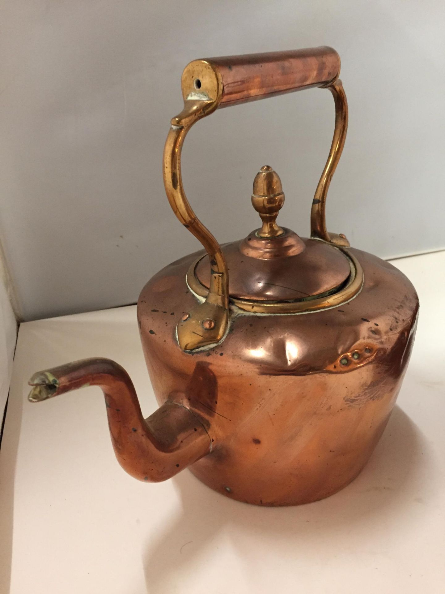 TWO COPPER KETTLES WITH ACORN TOPS - Image 3 of 3
