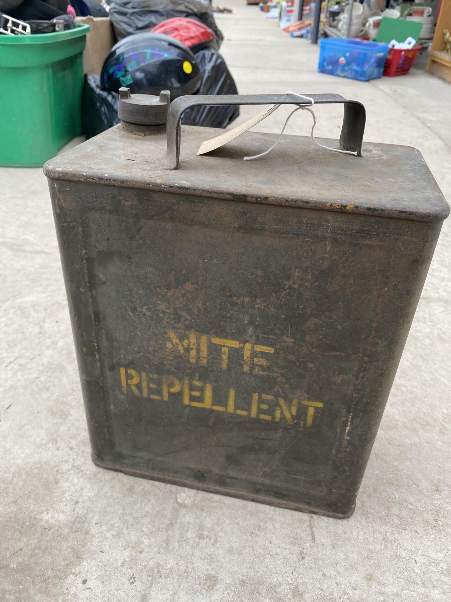 A VINTAGE FUEL CAN WITH BRASS TOP, TWO STOARGE CONTAINERS AND A FURTHER FUEL CAN - Image 6 of 6