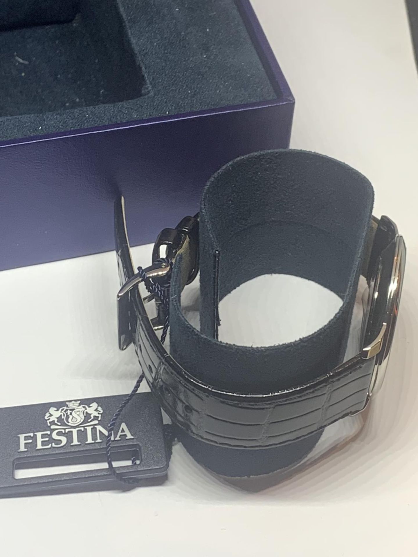 A BOXED FESTINA CALENDAR WRIST WATCH - Image 3 of 3