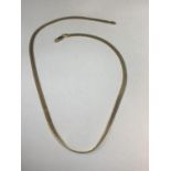 A 9 CARAT GOLD NECKLACE MARKED 375 LENGTH 46CM GROSS WEIGHT 5.1 GRAMS