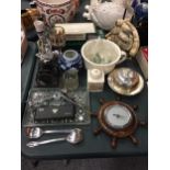 A QUANTITY OF COLLECTABLES TO INCLUDE A BAROMETER, BOAT LAMP, TWO TABLE LAMPS, M&S COOKIE TIN,