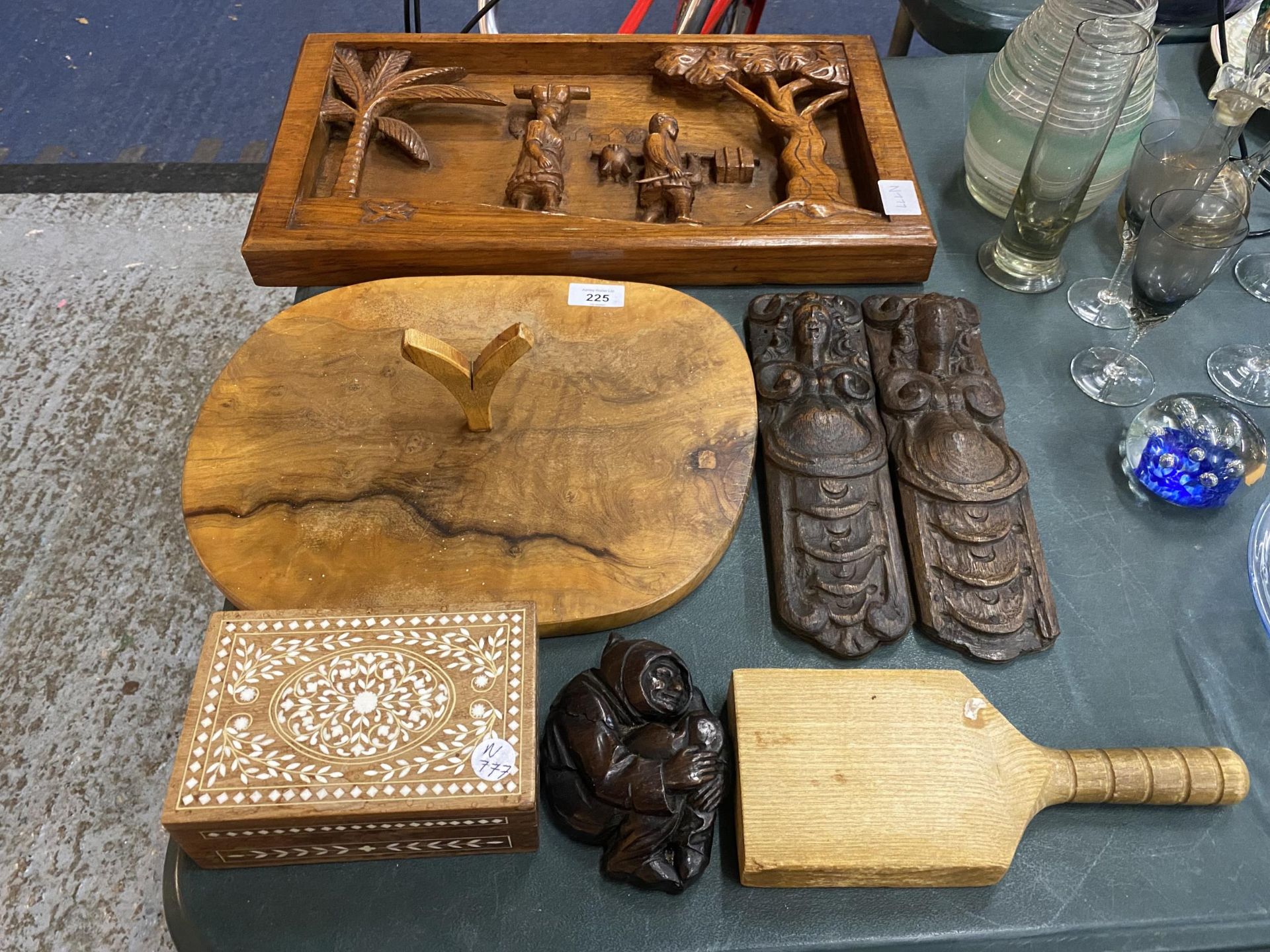 AN ASSORTMENT OF TREEN ITEMS TO INCLUDE A LOVELY CARVED WOODEN PANEL, OF A MAN AND WOMAN IN AN