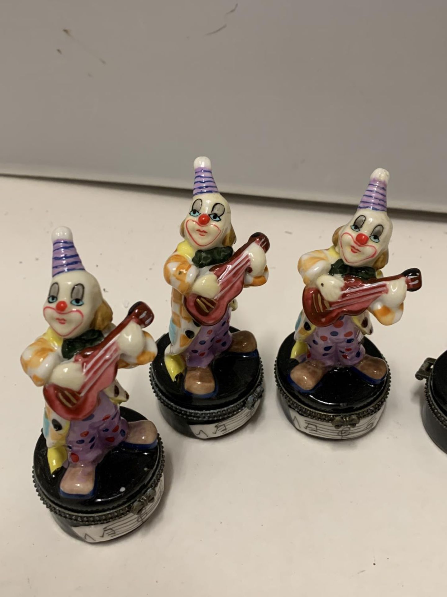 SIX TRINKET BOXES EACH WITH A GLASS CLOWN PLAYING GUITAR FIGURE - Image 3 of 3
