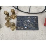 AN ASSORTMENT OF ITEMS TO INCLUDE A LARGE CAST TRIVET STAND, AND FOUR CAST FEET