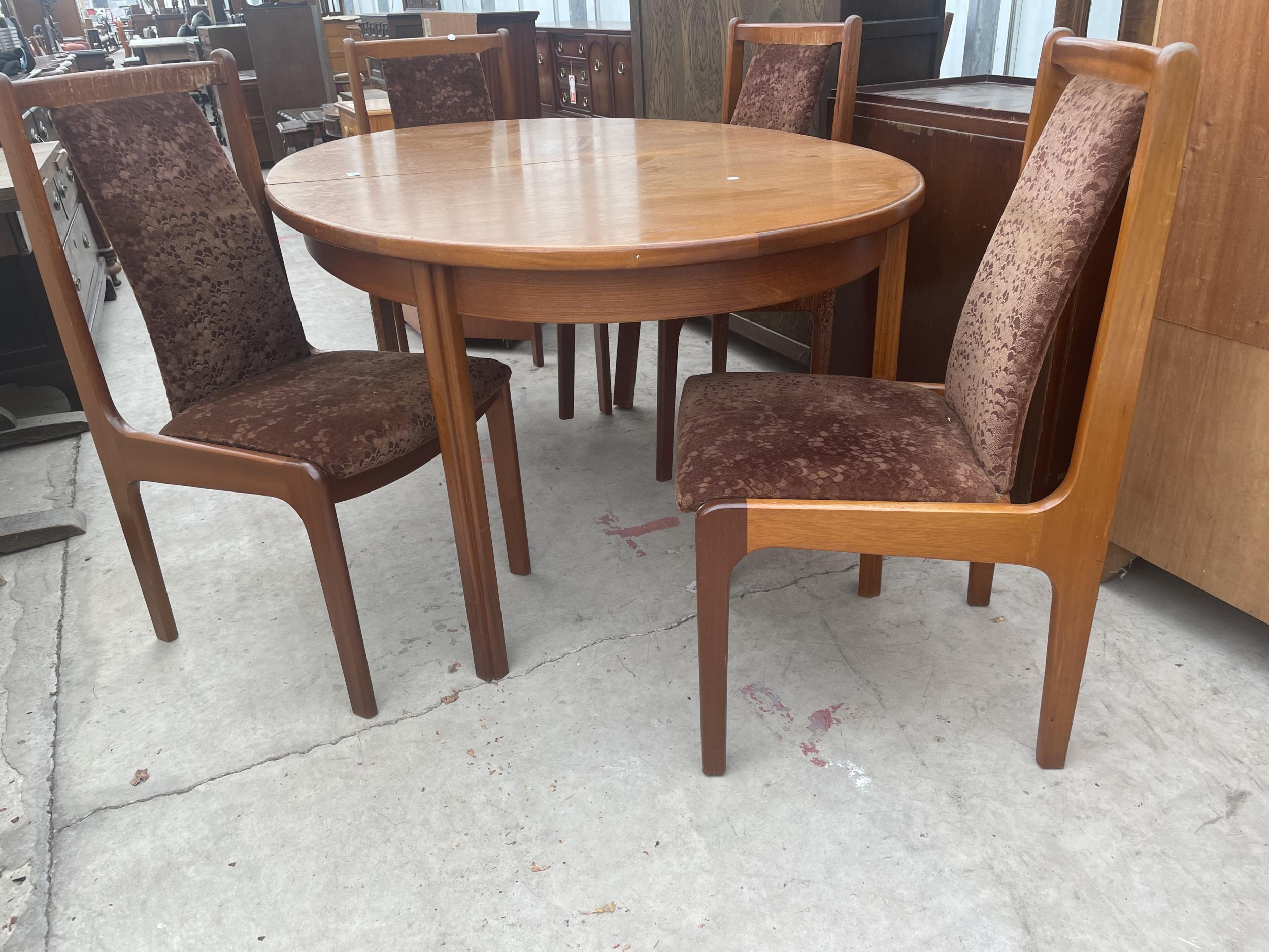 A RETRO TEAK EXTENDING DINING TABLE 62"X43" WITH AN EXTENDING LEAF AT 18" AND FOUR CHAIRS - Image 3 of 3