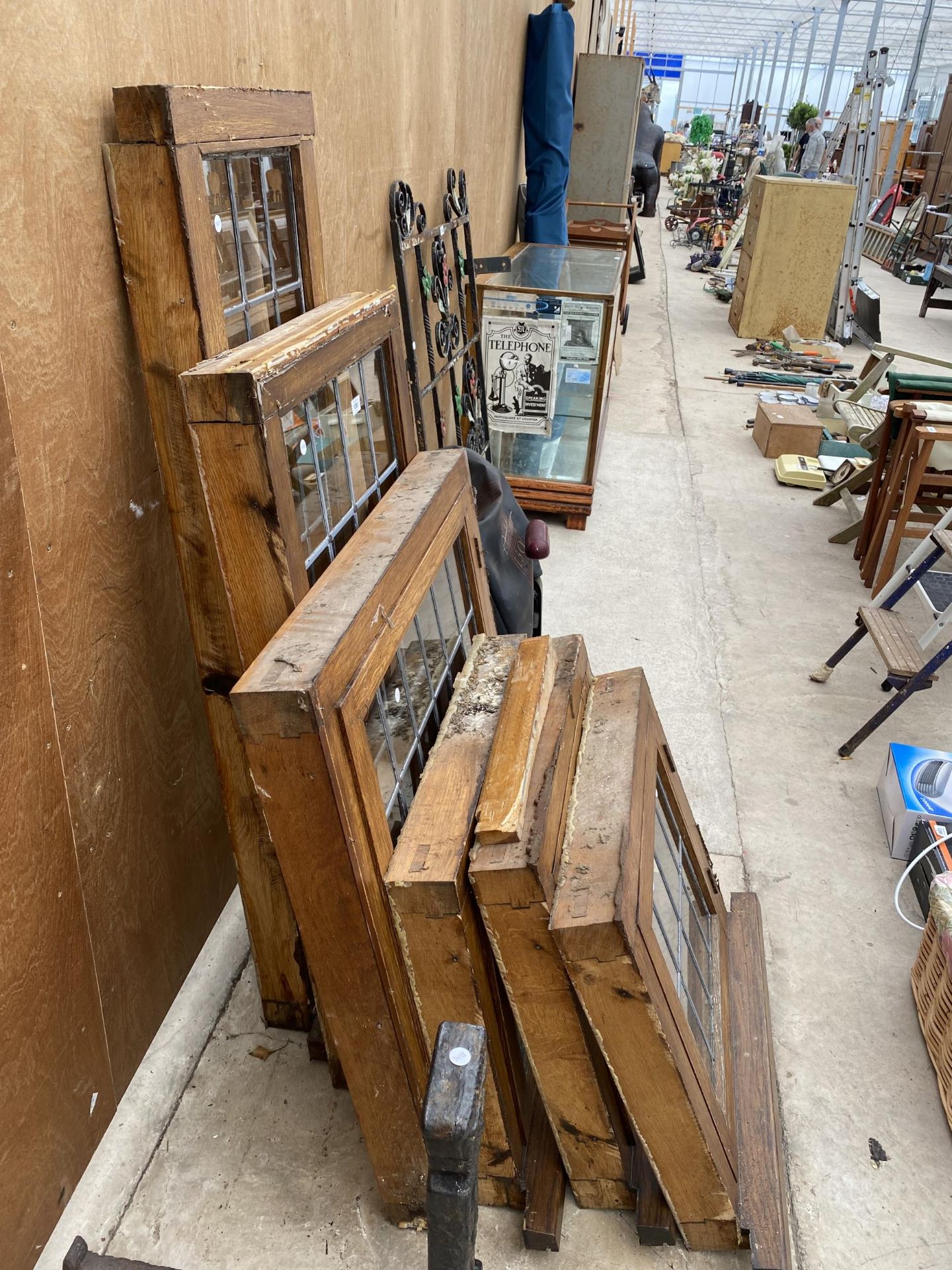 A GROUP OF SIX VARIOUS GLAZED AND LEADED WOODEN WINDOWS - Image 3 of 3