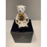 A BOXED ROYAL CROWN DERBY ALPHABET BEAR D WITH GOLD STOPPER