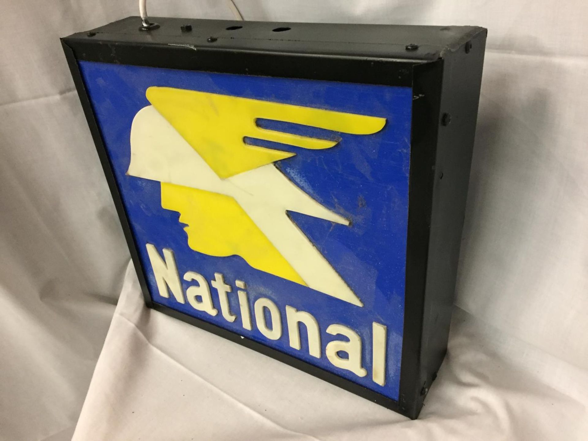 A NATIONAL ILLUMINATED LIGHT BOX SIGN - Image 2 of 3
