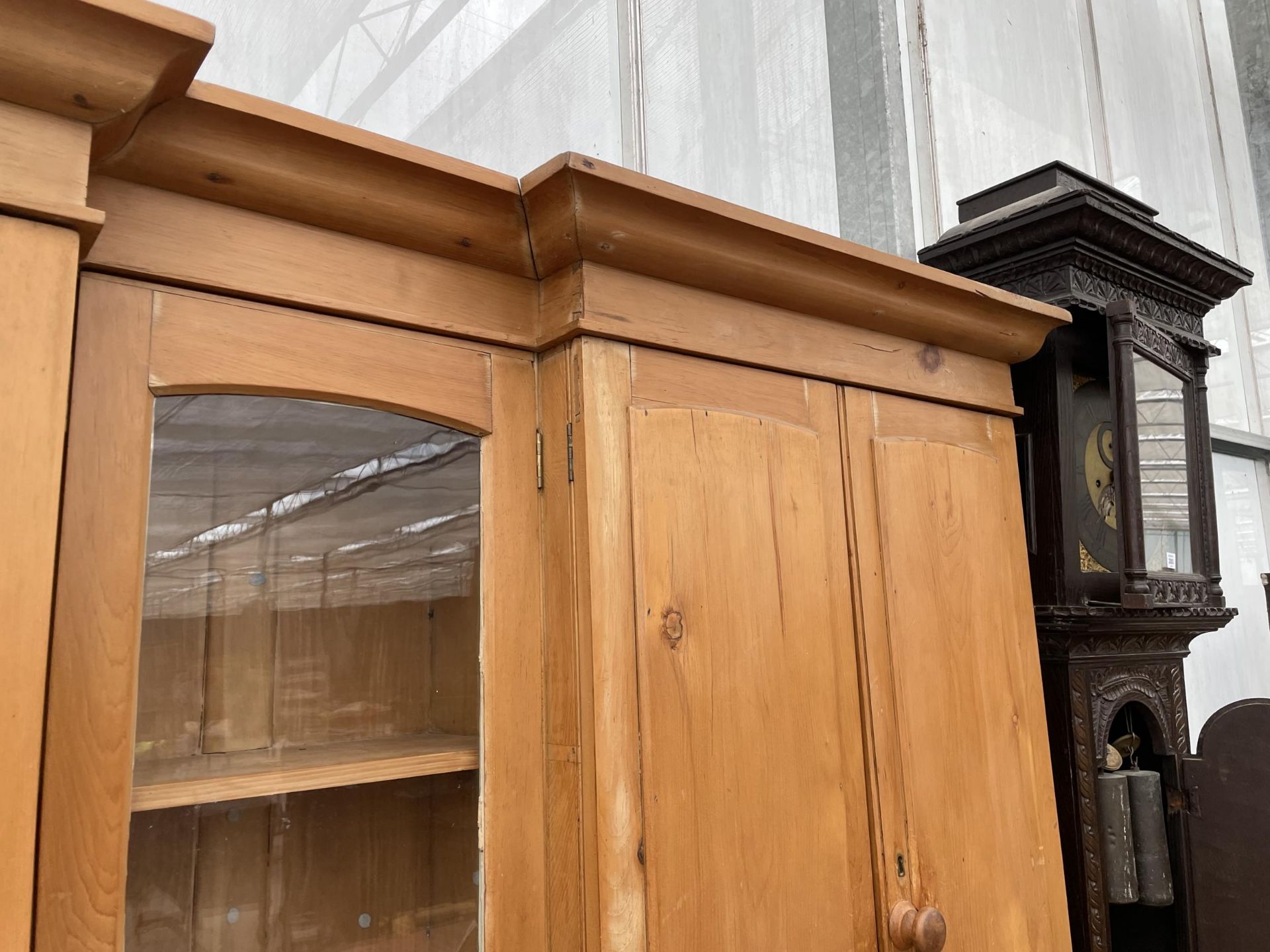 A VICTORIAN PINE INVERTED BREAKFRONT HOUSEKEEPERS CUPBOARD WITH SIX DRAWERS AND CUPBOARD TO THE - Image 3 of 9