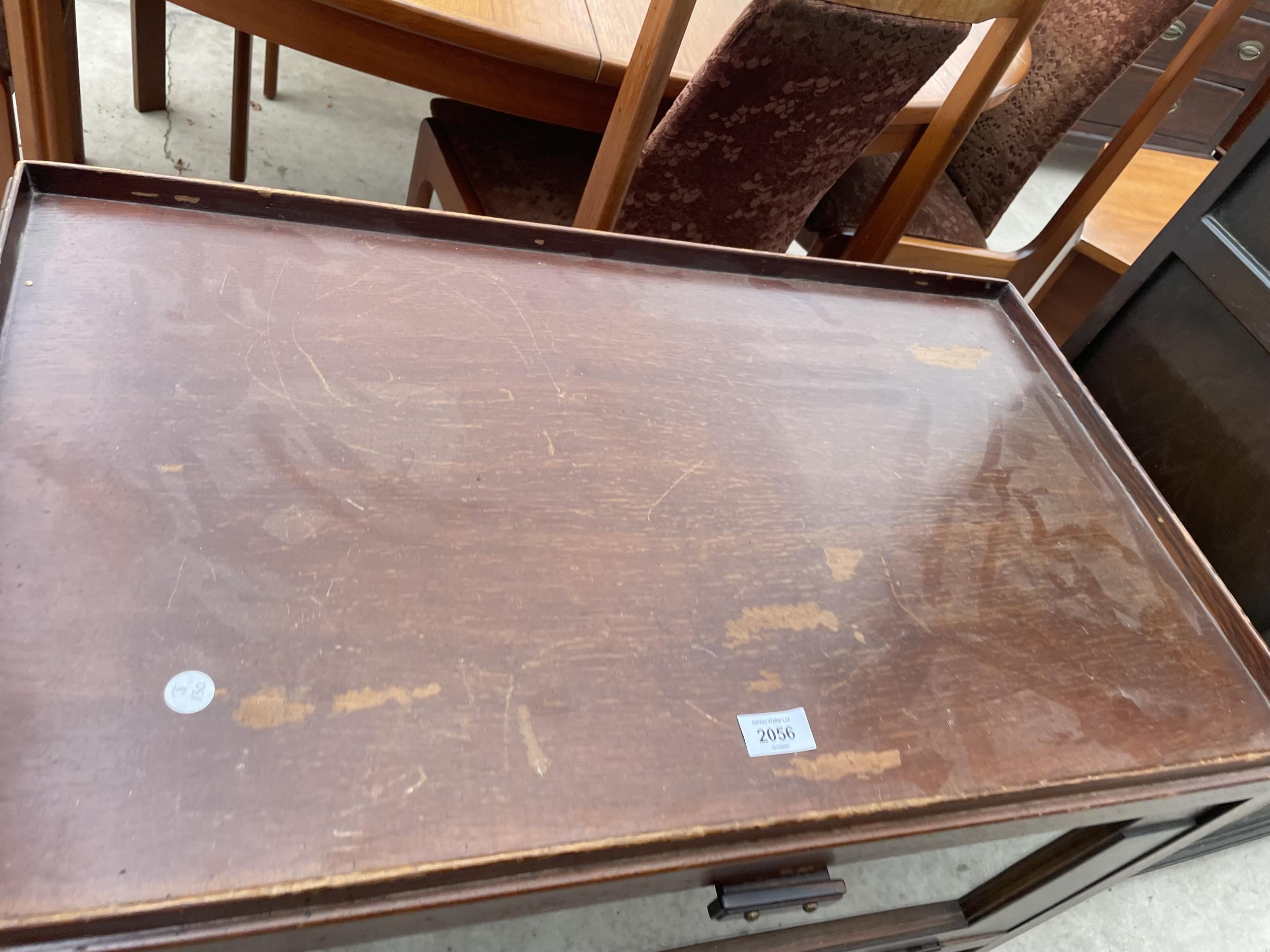 A MID 20TH CENTURY OAK CABINET WITH DROP-DOWN GLASS DOOR ON OPEN BASE, 30" WIDE - Image 2 of 4