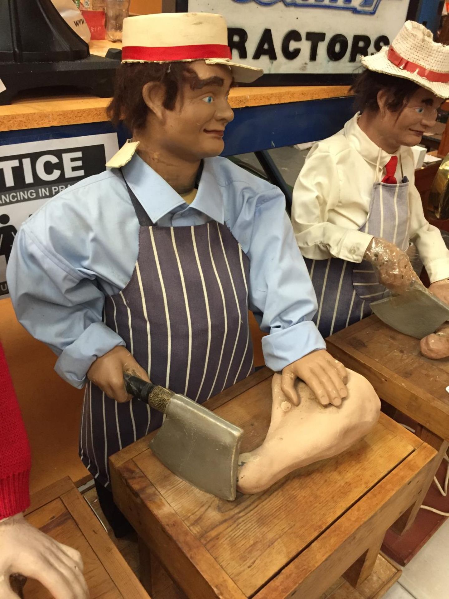 A 1970'S BUTCHER CHARACTER AUTOMATION PUPPET FIGURE - Image 3 of 4