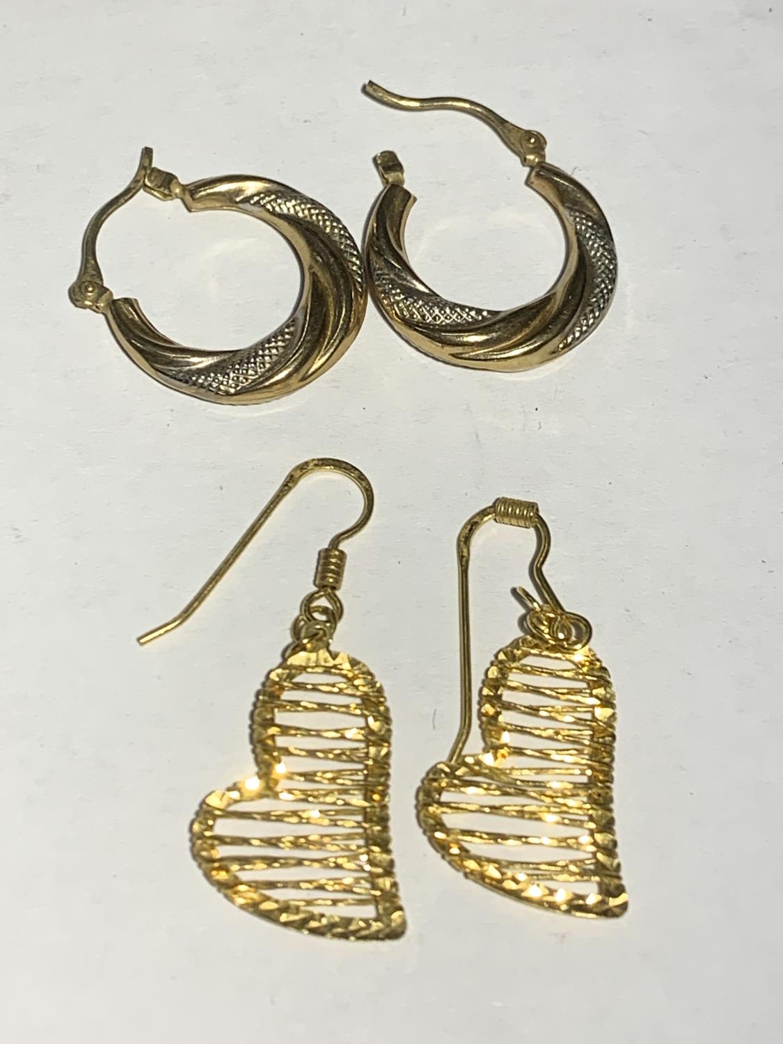 TWO PAIRS OF 9 CARAT GOLD EARRINGS GROSS WEIGHT 3.6 GRAMS