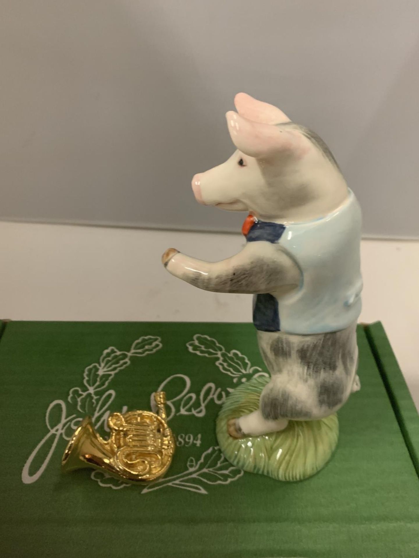 A BOXED BESWICK SPECIAL EDITION BENJAMIN PIG A/F - Image 2 of 2