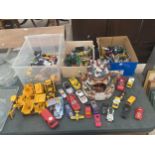 A LARGE ASSORTMENT OF DIECAST CARS TO INCLUDE CORGI, MATCHBOX AND HOT WHEELS ETC