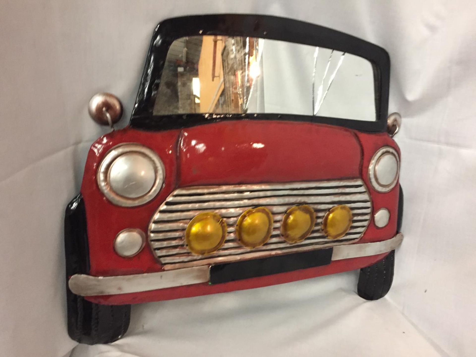 A MINI CAR DESIGN WALL ART WITH MIRROR (A/F) - Image 2 of 3