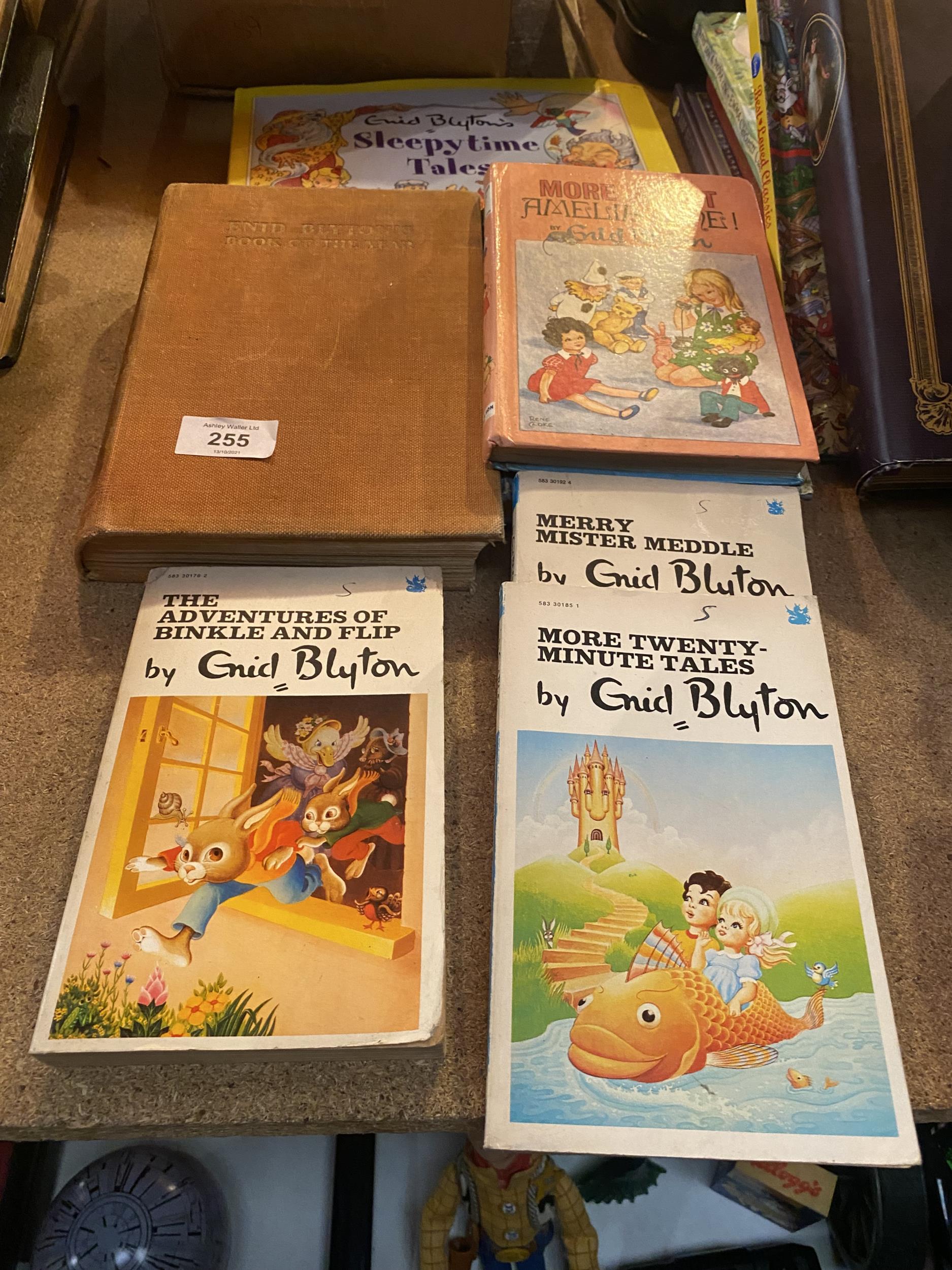 A COLLECTION OF ENID BLYTON BOOKS