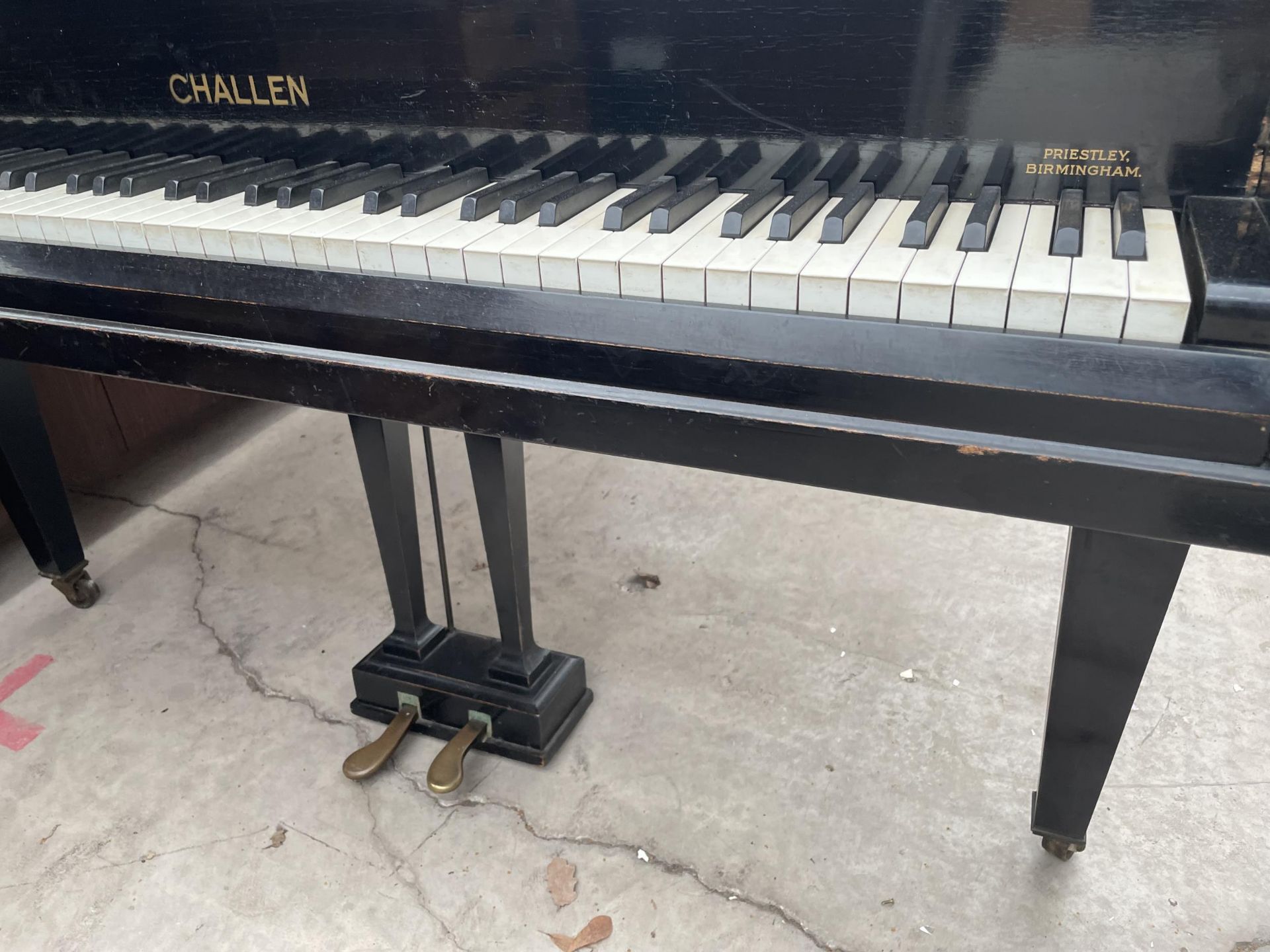 AN EBONISED CHALLEN BABY GRAND PIANO (CHALLEN LONDON EST 1804), 53" IN LENGTH - Image 2 of 4
