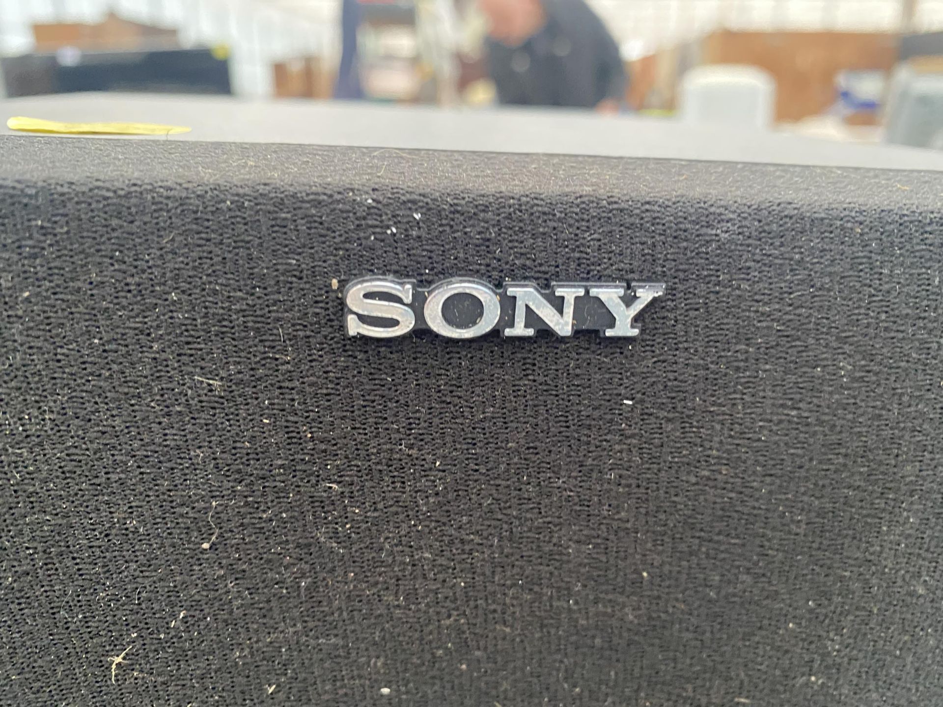 A SONY RECORD PLAYER WITH TWO SPEAKERS - Image 2 of 3