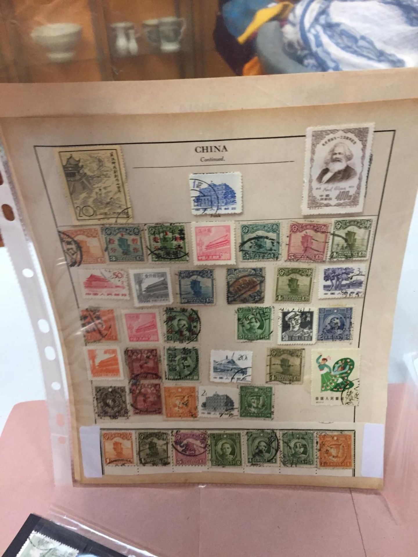 A COLLECTION OF CHINESE STAMPS - Image 4 of 5