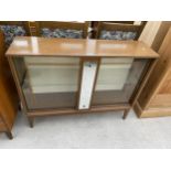 A RETRO CABINET WITH TWO SLIDING GLASS DOORS AND CENTRAL MIRROR - 45" WIDE