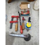 AN ASSORTMENT OF TOOLS TO INCLUDE A G CLAMP, A SMALL SASH CLAMP AND A BRACE DRILL ETC