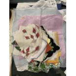 TWENTY FIVE VINTAGE HANKERCHIEFS