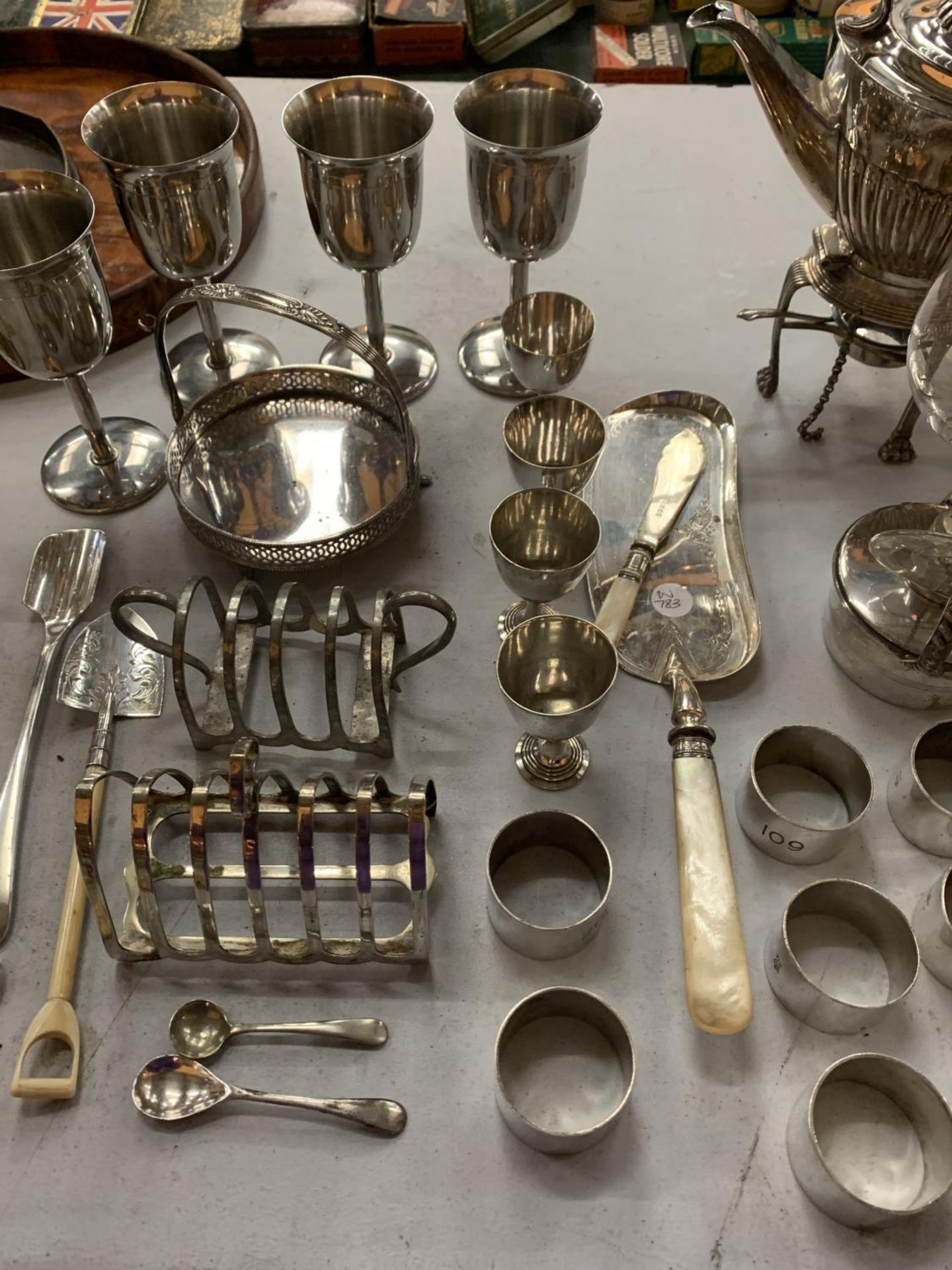 A LARGE QUANTITY OF SILVER PLATE TO INCLUDE A SPIRIT BURNER AND BRANDY GLASS, A SPIRIT BURNER AND - Image 3 of 5