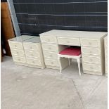 A MODERN CREAM & GILT DRESSING TABLE, STOOL AND PAIR OF BEDSIDE CHESTS