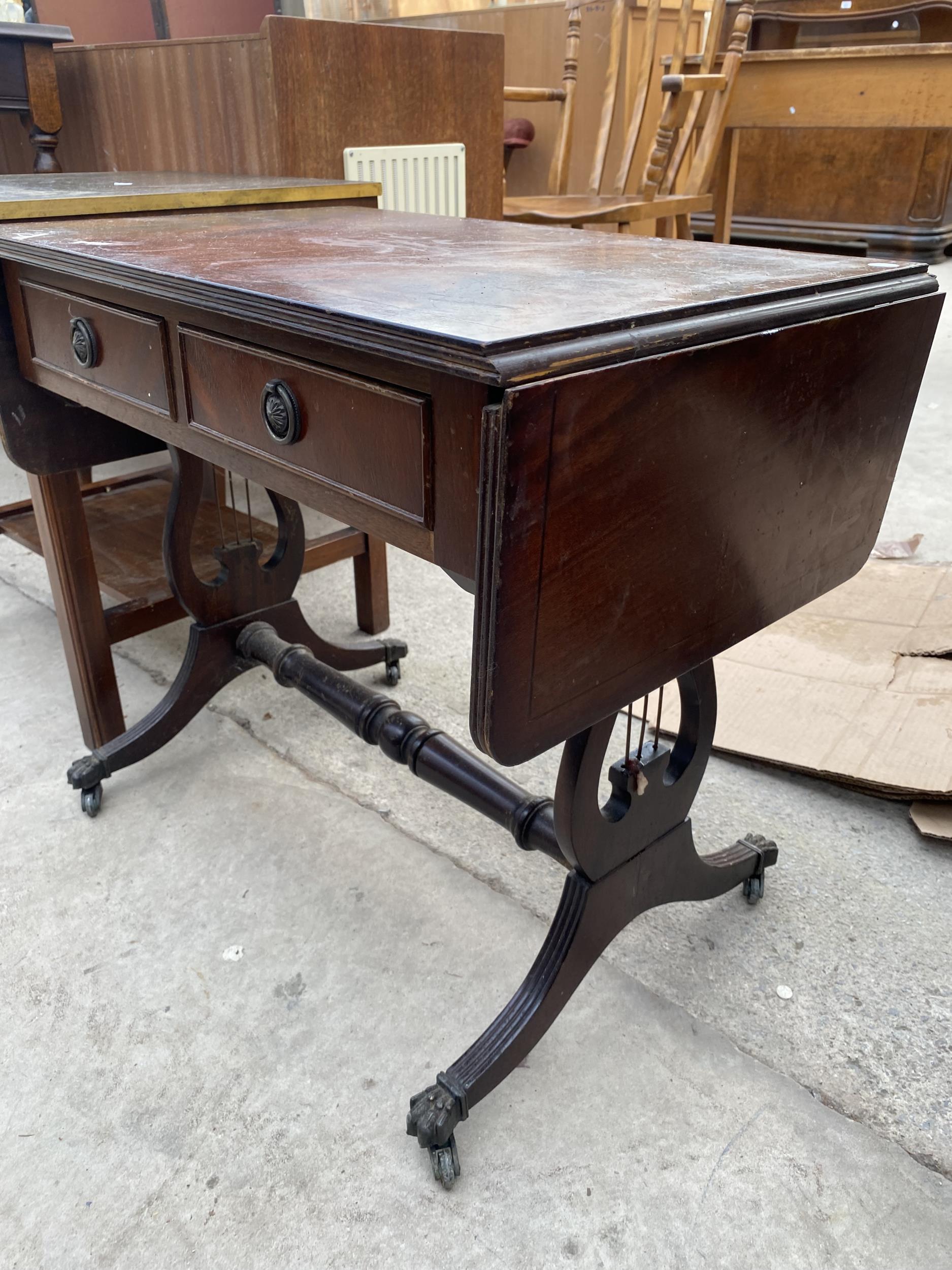 AN ANTIQUE STYLE LAMP TABLE AND MINIATURE SOFA TABLE - Image 3 of 6