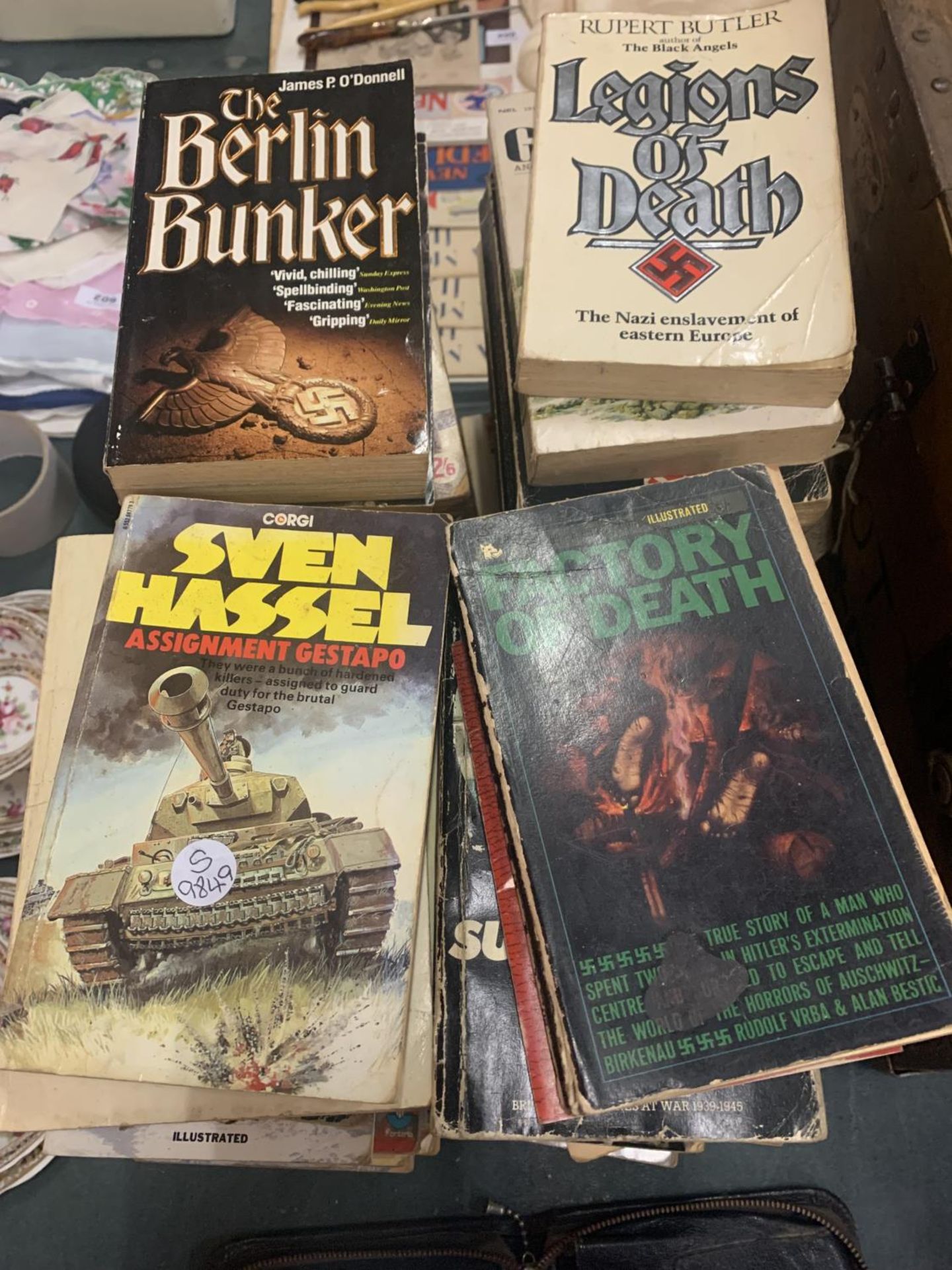A LARGE AMOUNT OF WAR RELATED FICTION PAPERBACKS