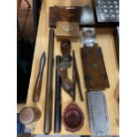 A LARGE COLLECTION OF TREEN ITEMS TO INCLUDE A TIE PRESS , A SQUIRREL SHAPED BRUSH, A BOX, GLOVE